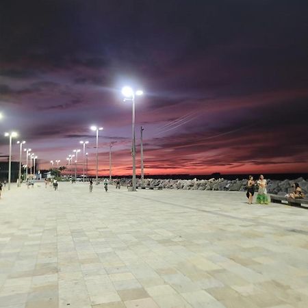 فورتاليز Suites Na Praia De Iracema المظهر الخارجي الصورة